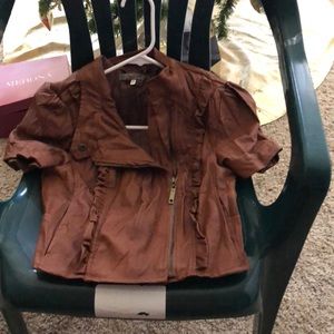 Cropped faux leather jacket